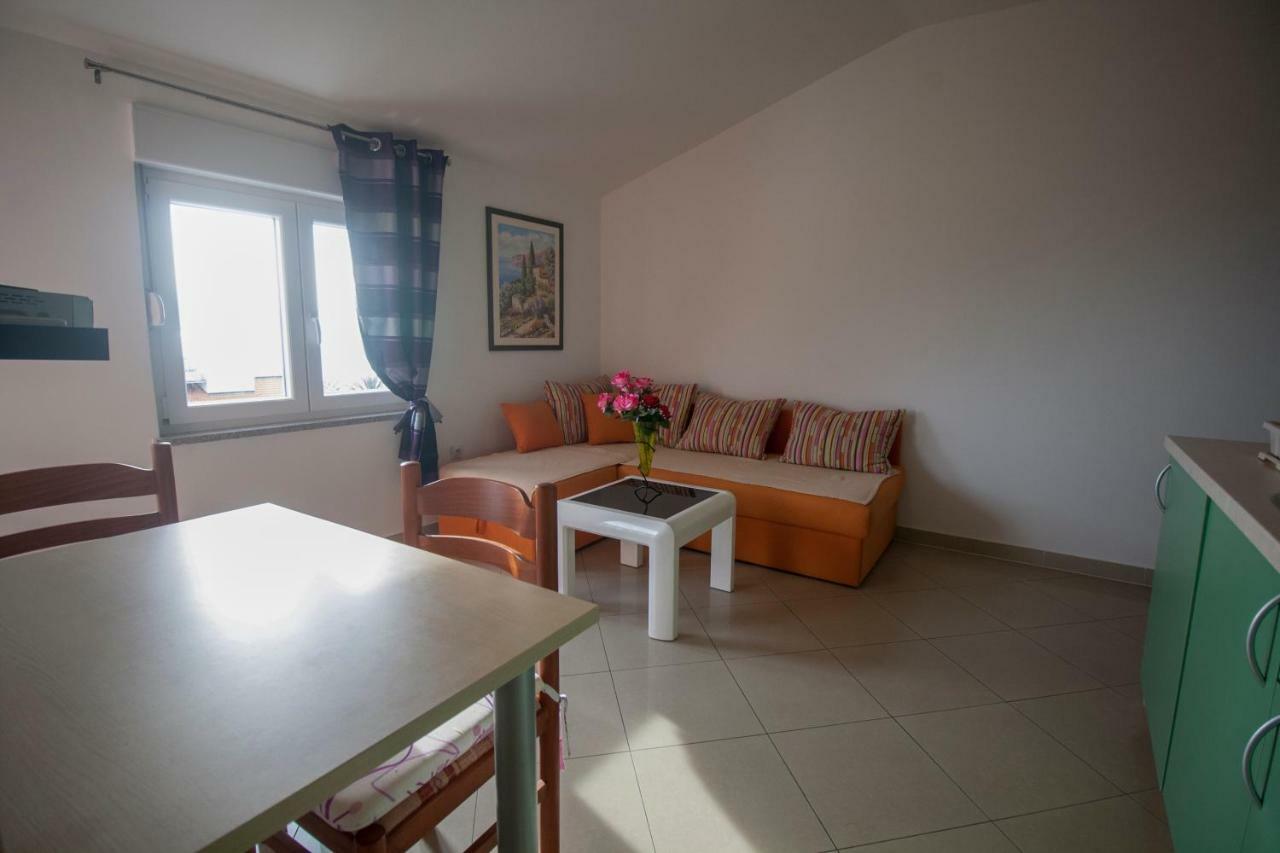Apartments Knezovic Градац Екстериор снимка